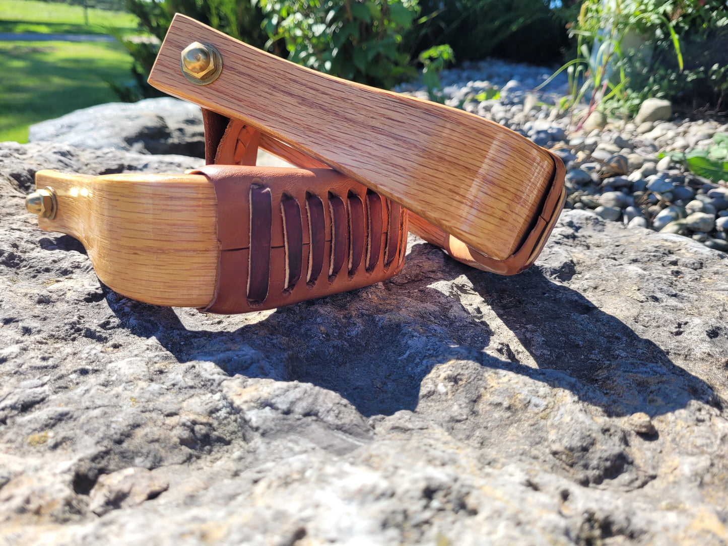Nettles Stirrups - Premier Line