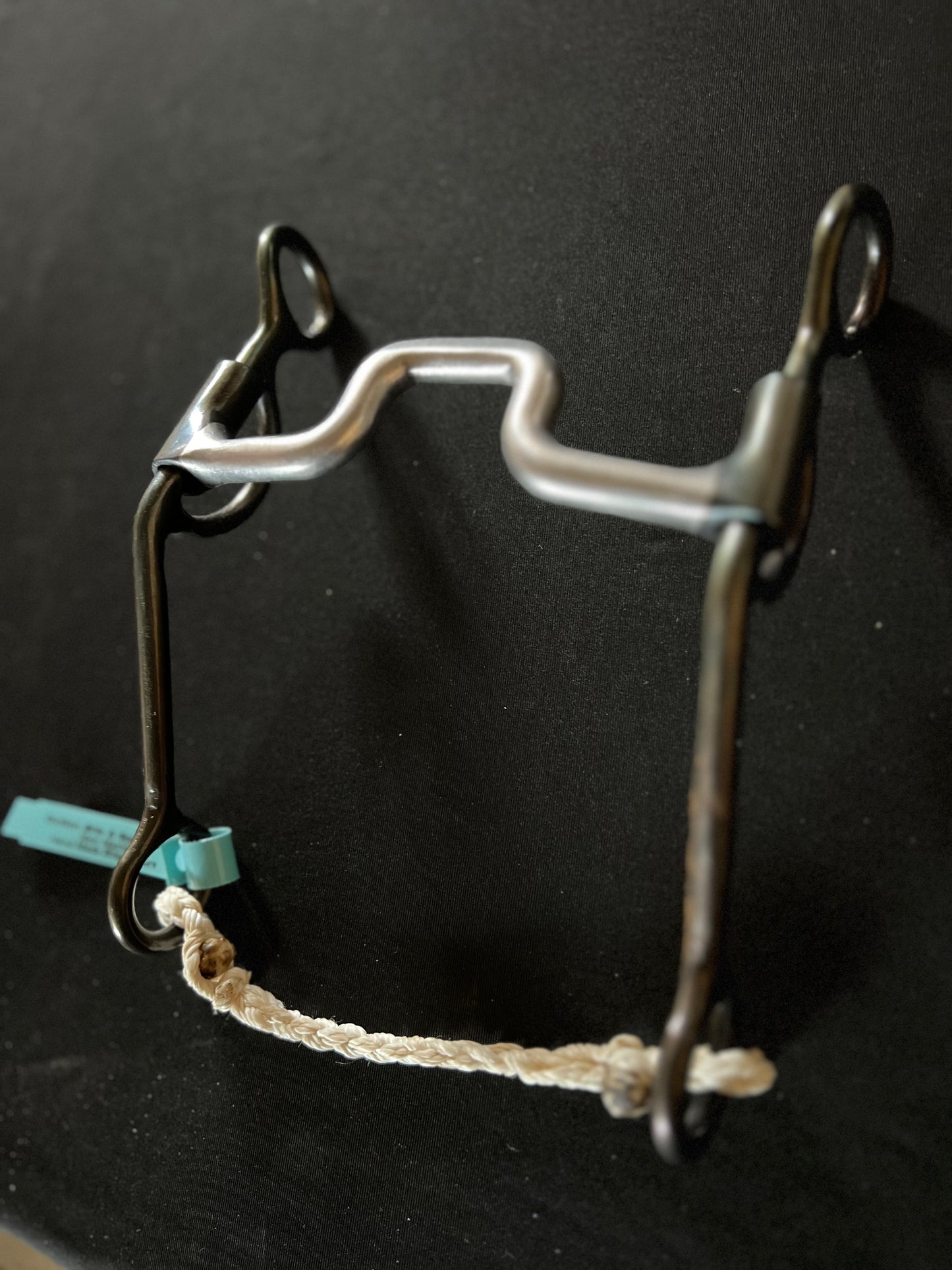Medium Square Port with Loomis Shanks