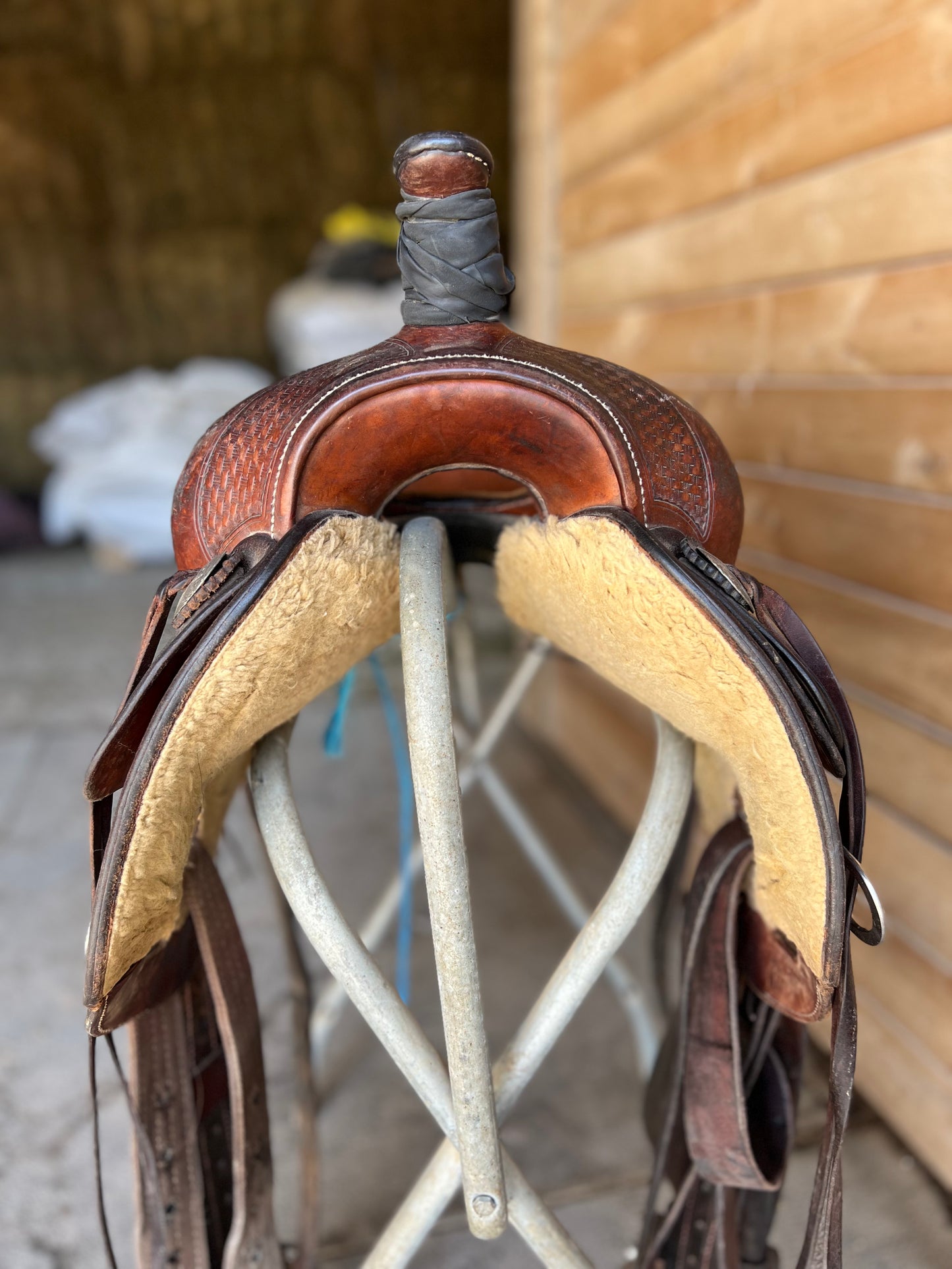 ๐In Stock ๐ 16.5โ Bobโs Custom Saddle Ted Robinson Cowhorse