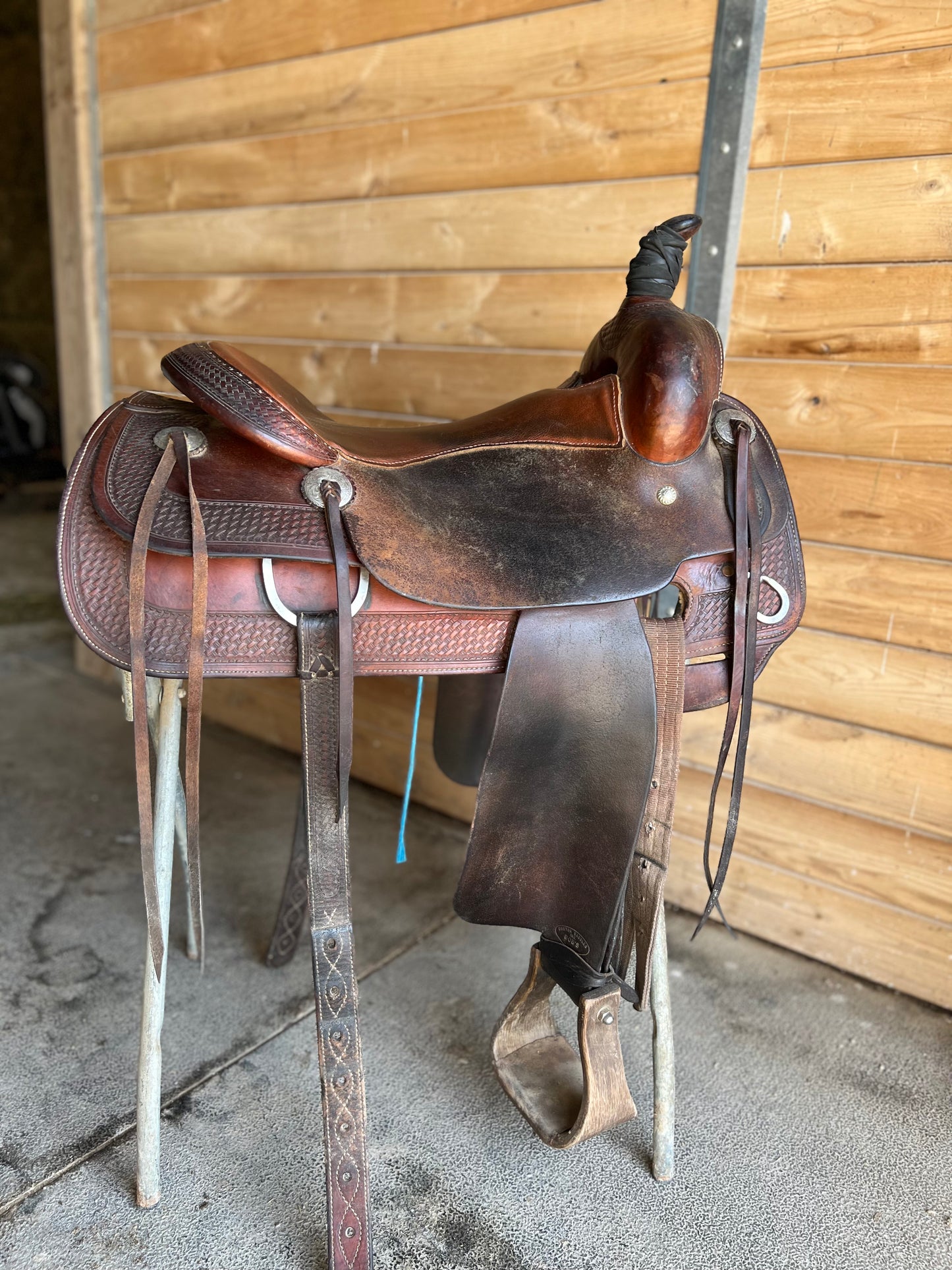 ๐In Stock ๐ 16.5โ Bobโs Custom Saddle Ted Robinson Cowhorse