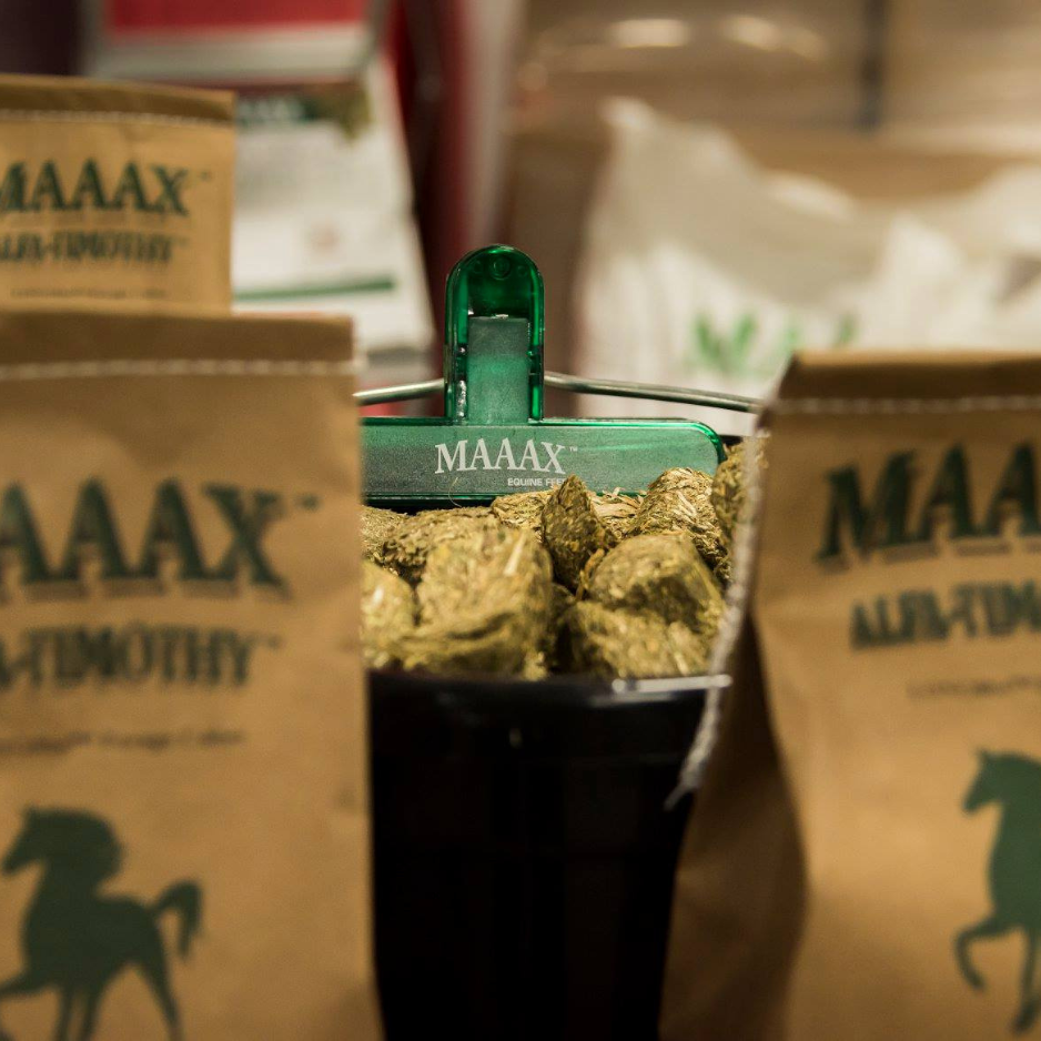 MAAAX Long Fibe Forage Cubes -pick up only