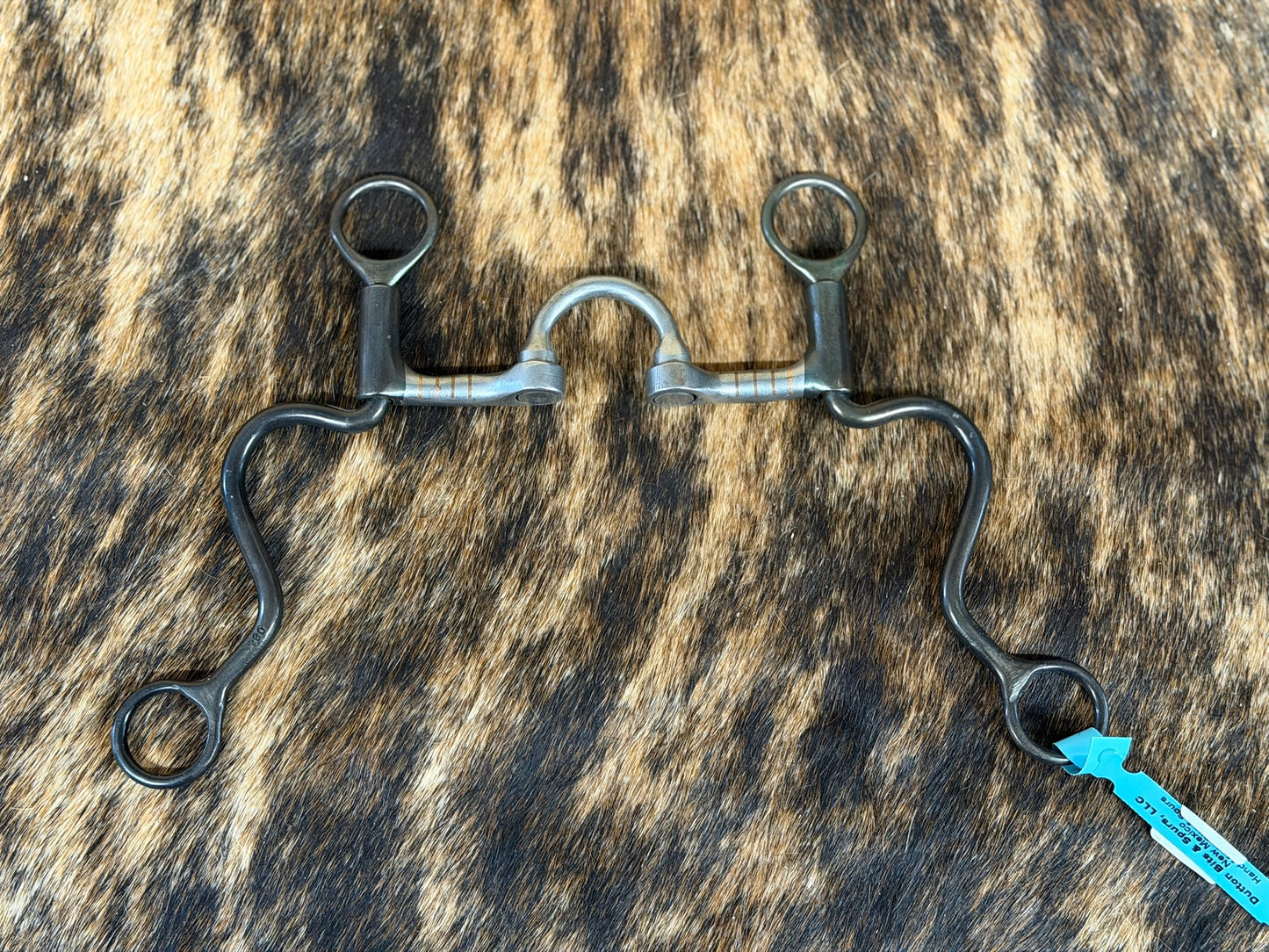 Rounded port correction bit with Calvary shanks