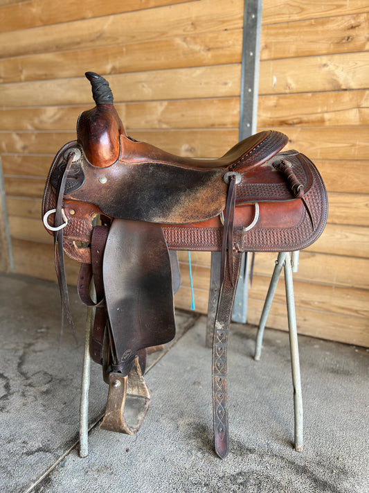 🍁In Stock 🍁 16.5” Bob’s Custom Saddle Ted Robinson Cowhorse
