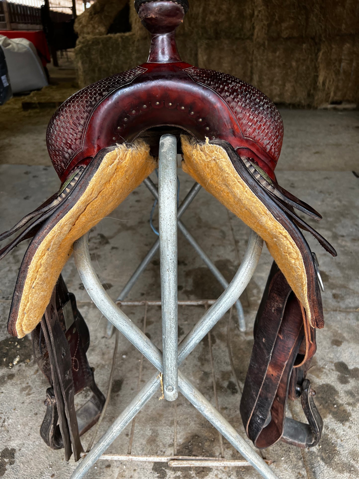 🍁 SOLD Pard’s Versatility Saddle