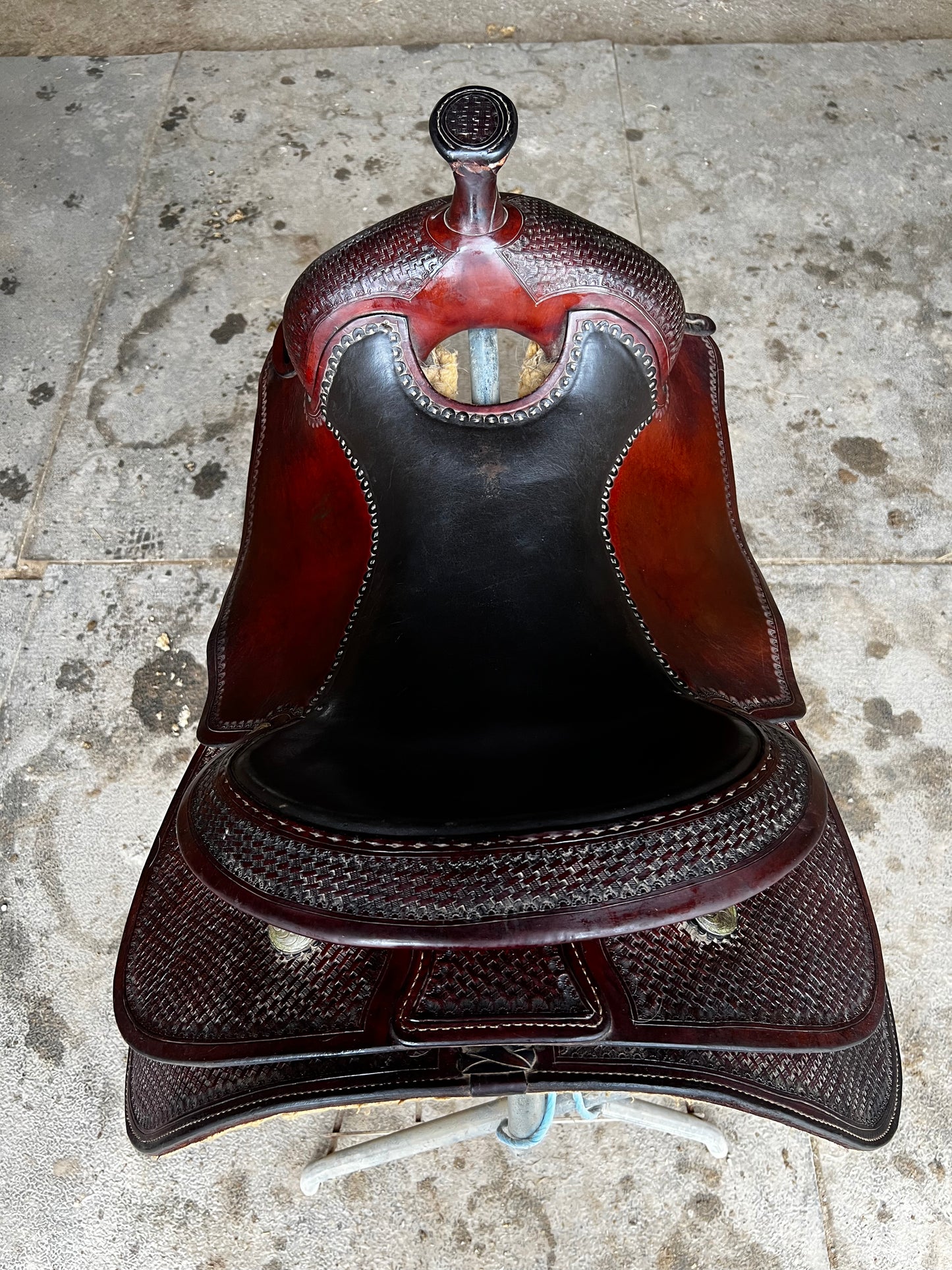 🍁 SOLD Pard’s Versatility Saddle